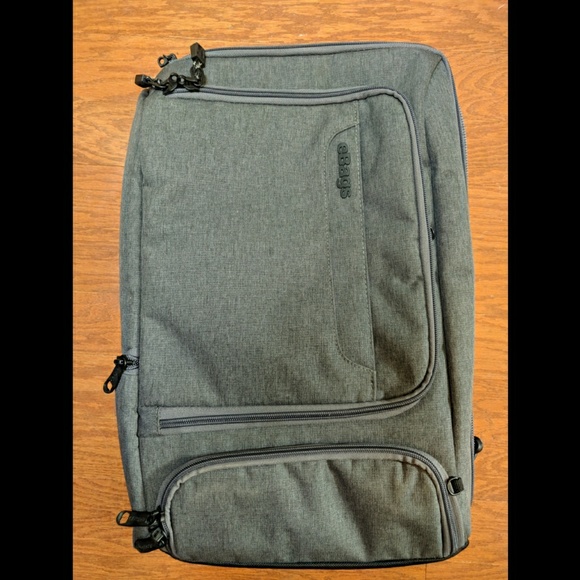 professional slim laptop backpack